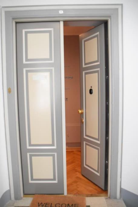 ترييستي Residence Montanelli المظهر الخارجي الصورة