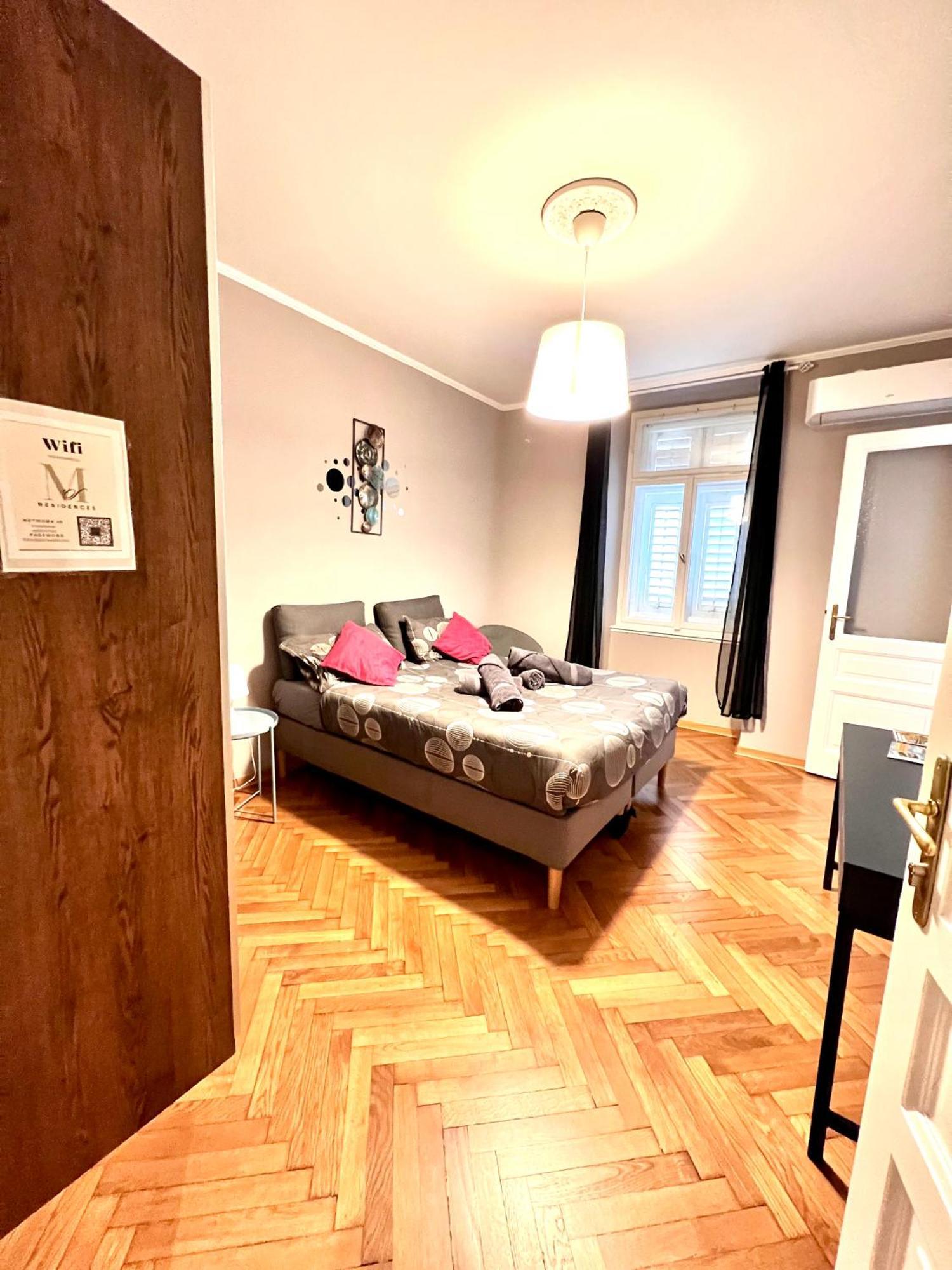 ترييستي Residence Montanelli المظهر الخارجي الصورة