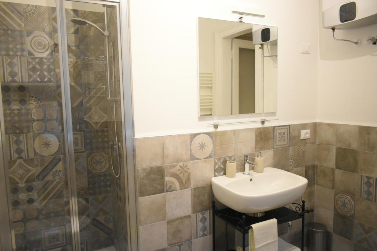 ترييستي Residence Montanelli المظهر الخارجي الصورة